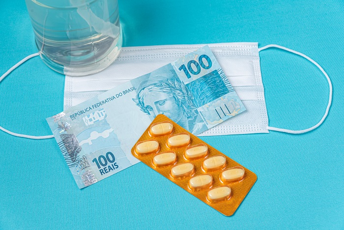 Alcohol gel container, surgical mask, medicine and brazilian rea
