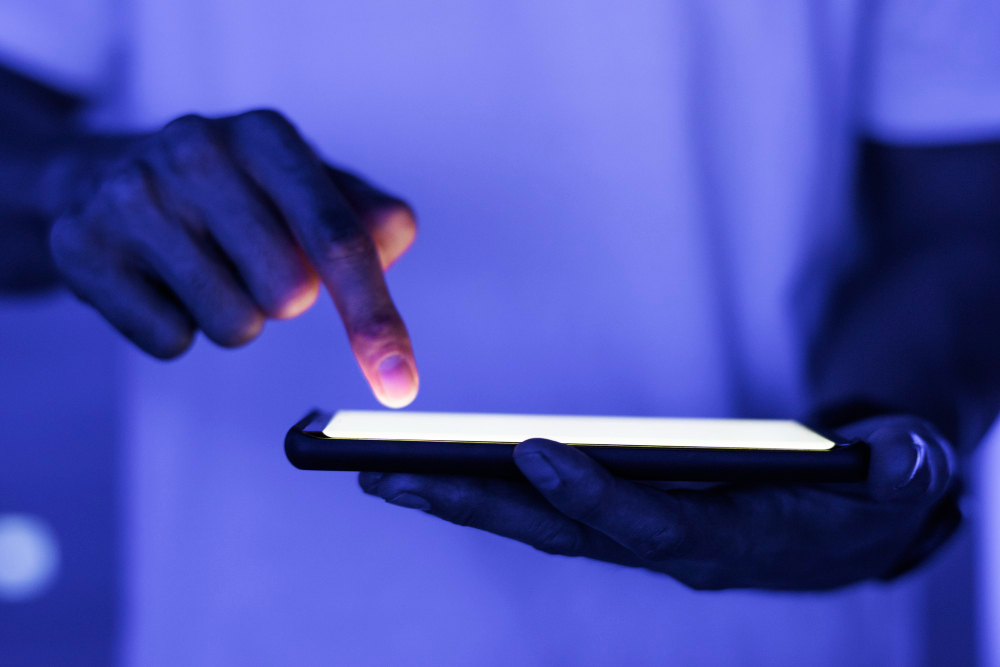 blank smartphone screen with design space