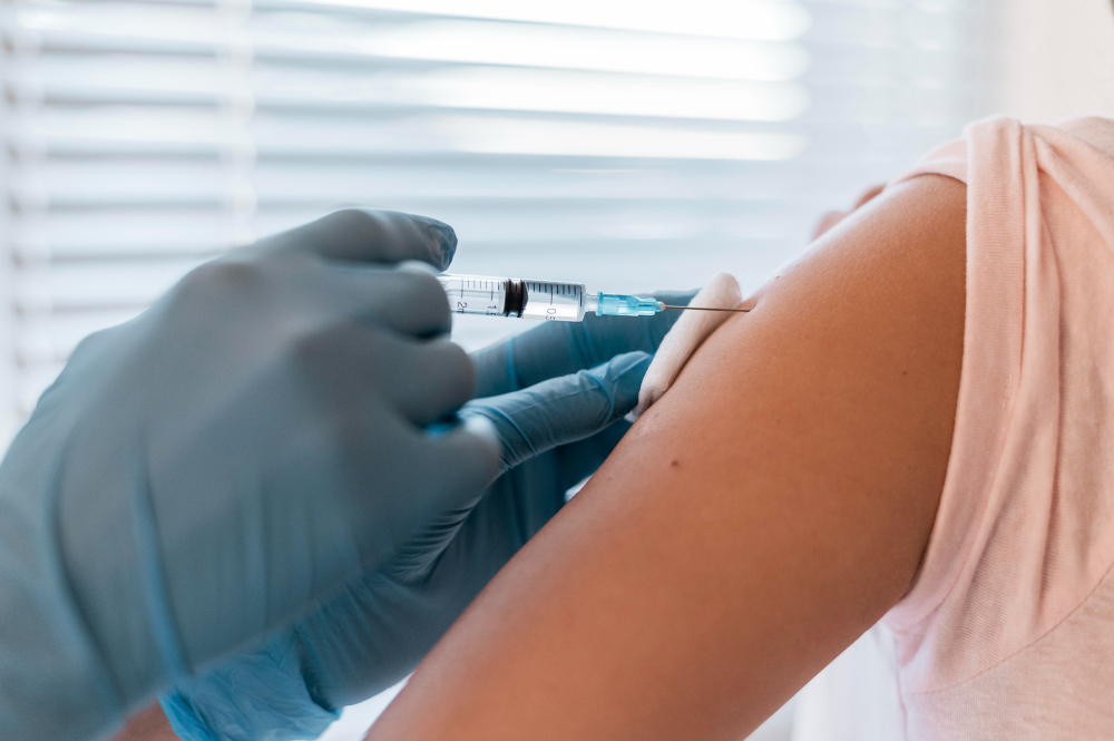 patient getting their vaccine