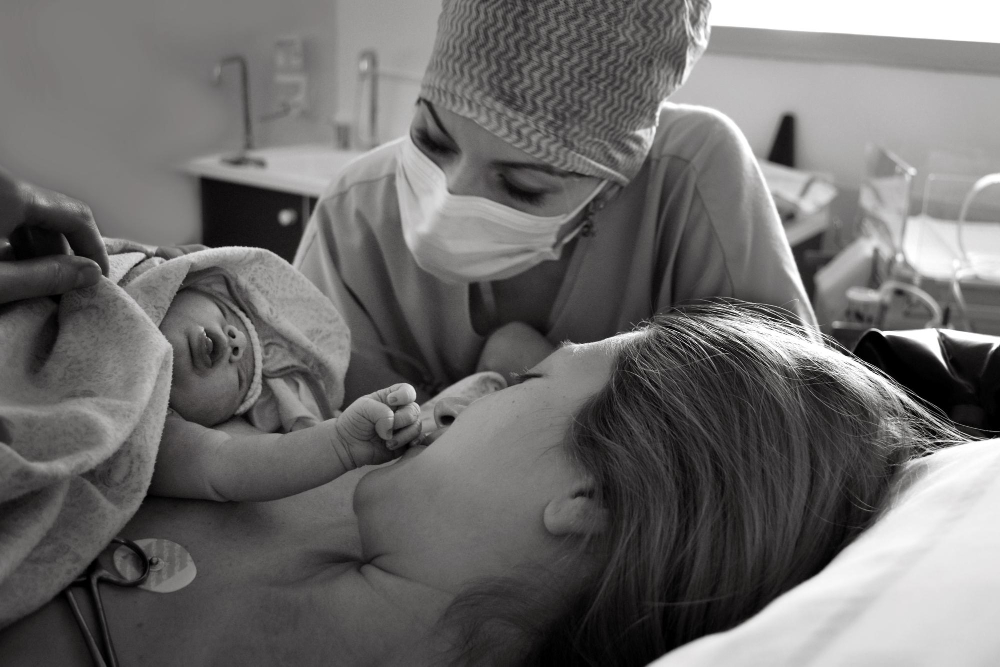 mom newborn baby skin skin after birth hospital